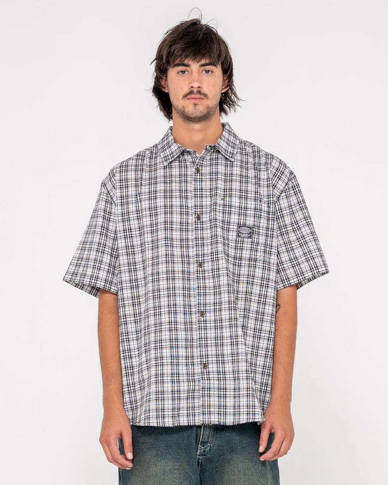 WORLDWIDE CURVED HEM SHORT SLEEVE SHIRT