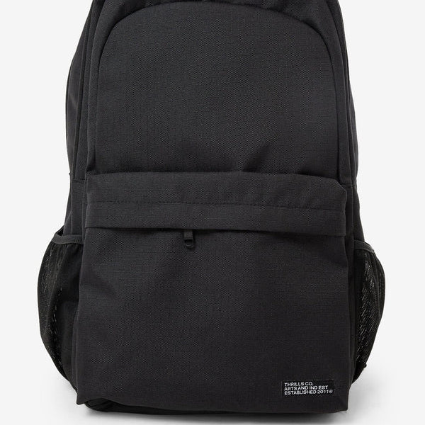 MINIMAL THRILLS DAYPACK