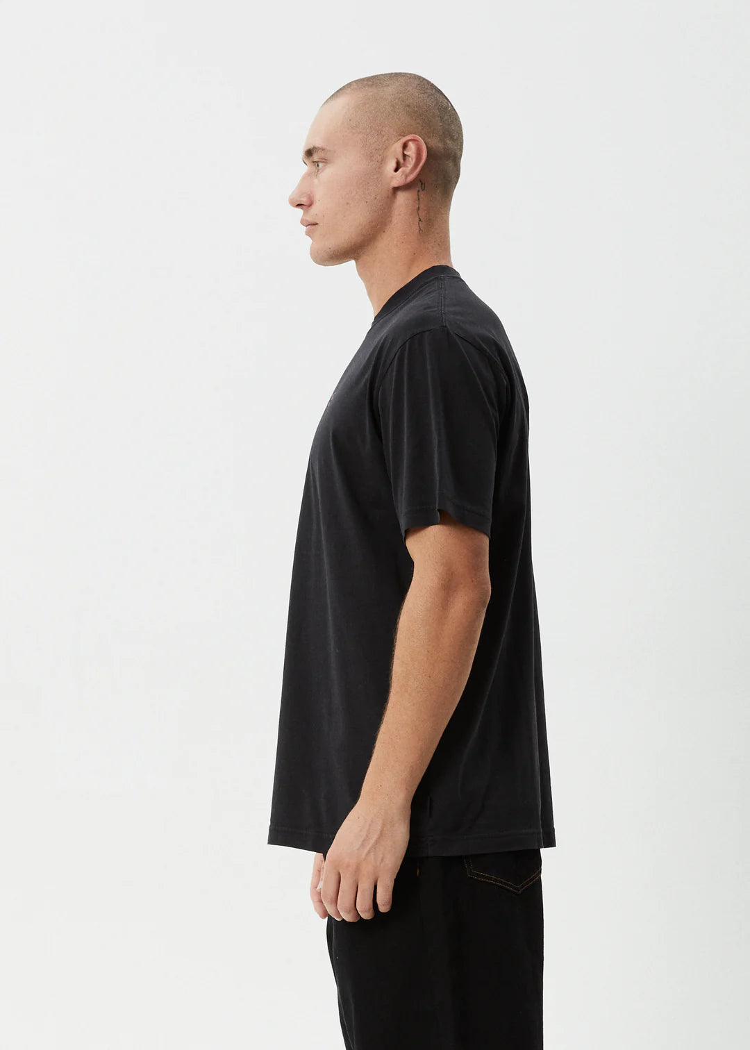 THROWN OUT RETRO FIT TEE