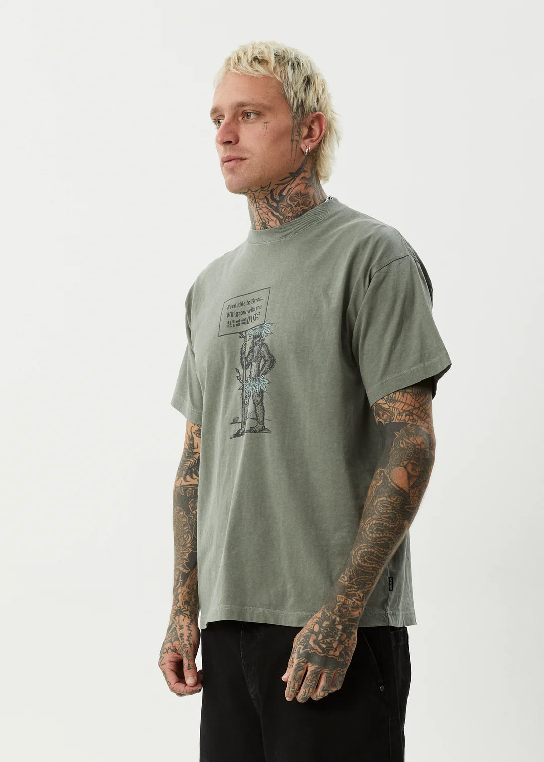 HITCHING BOXY TEE