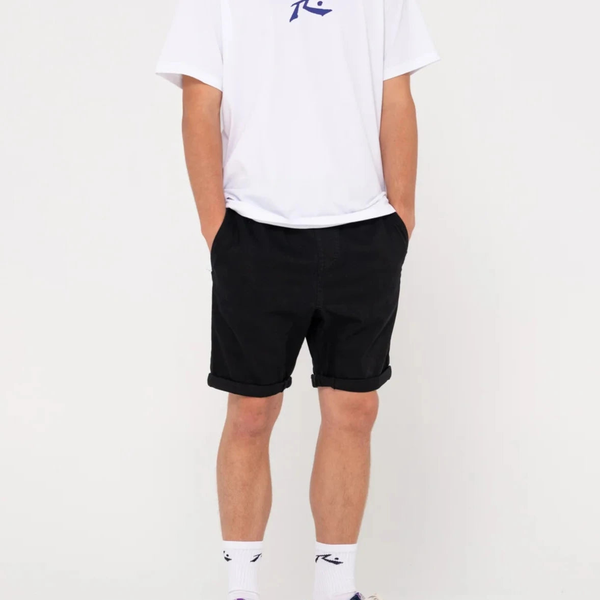 HOOKED ON 18 ELASTIC SHORT