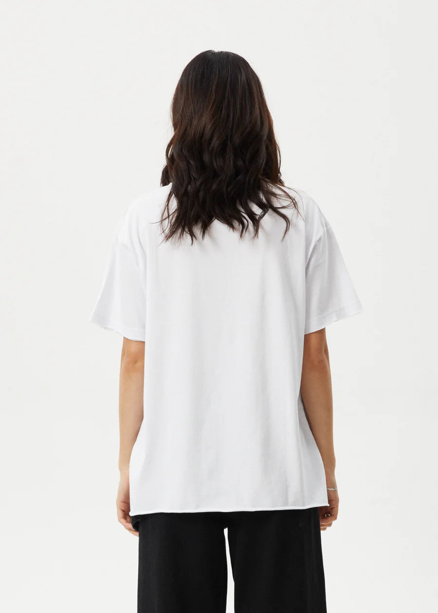 NOVA OVERSIZED TEE