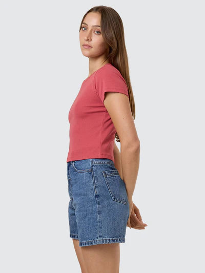 MINIMAL THRILLS MINI TEE