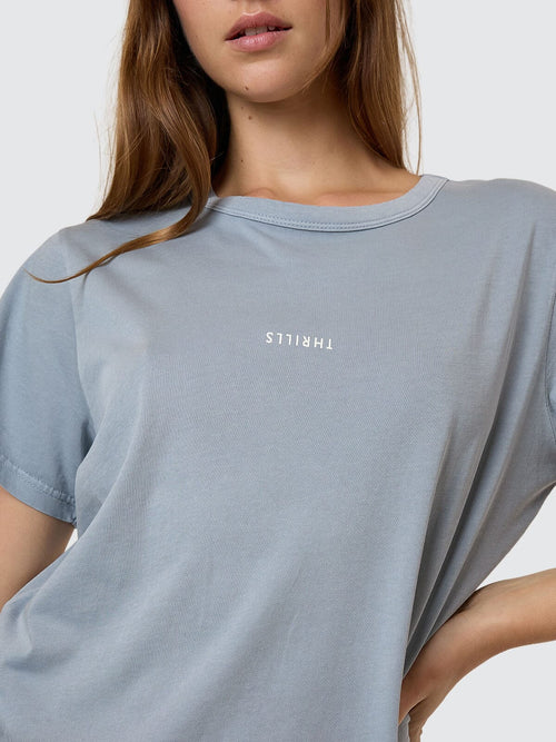 MINIMAL THRILLS RELAXED TEE