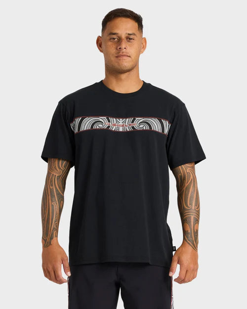 TAKARANGI PANEL SS TEE