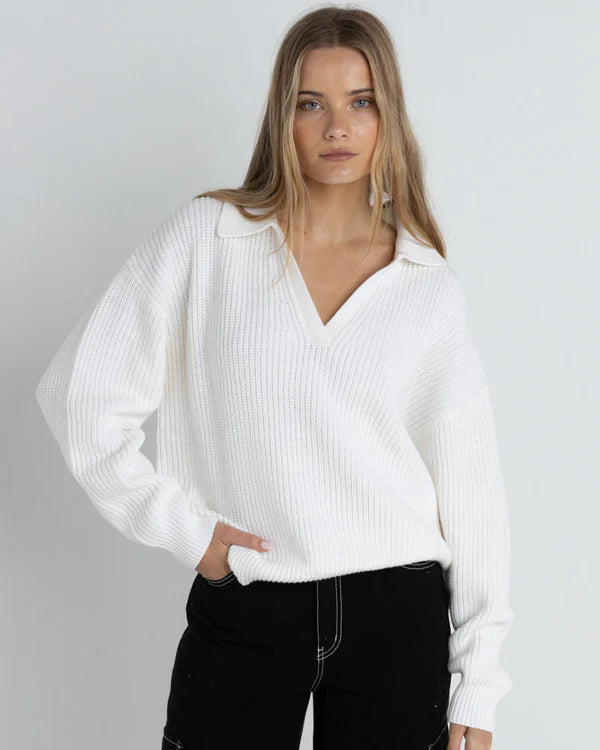 MUSE V-NECK COLLARED JUMPER