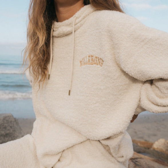 CUDDLE UP HOODIE