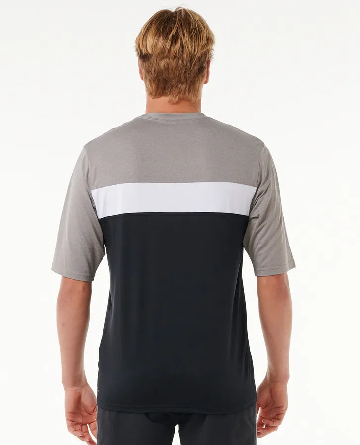 UNDERTOW PANEL TEE