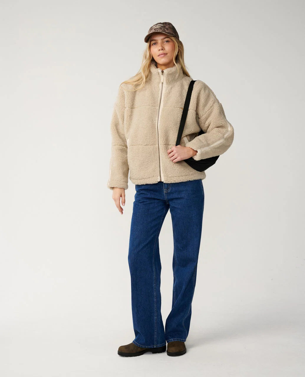 CALA NIGHTS SHERPA
