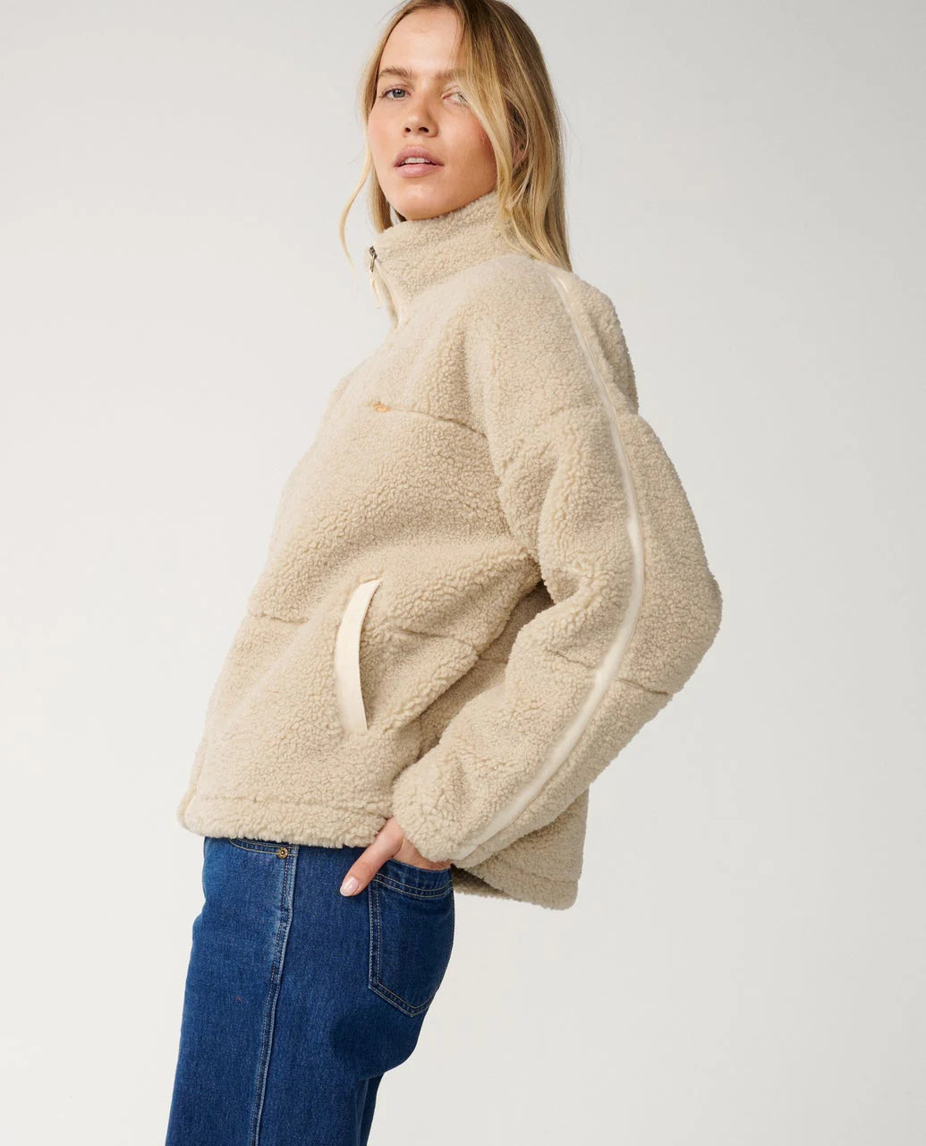 CALA NIGHTS SHERPA