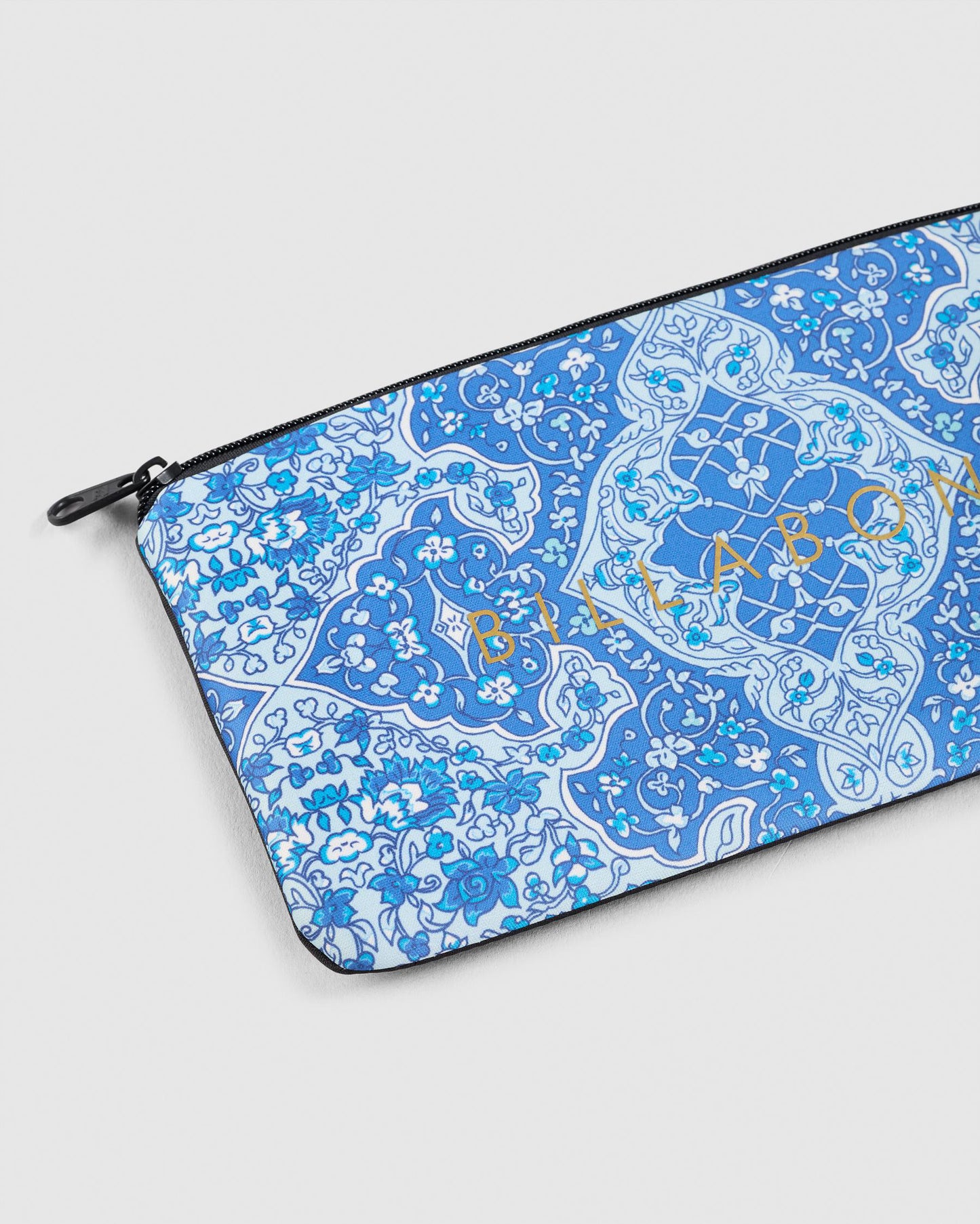 TIKI SML PENCIL CASE