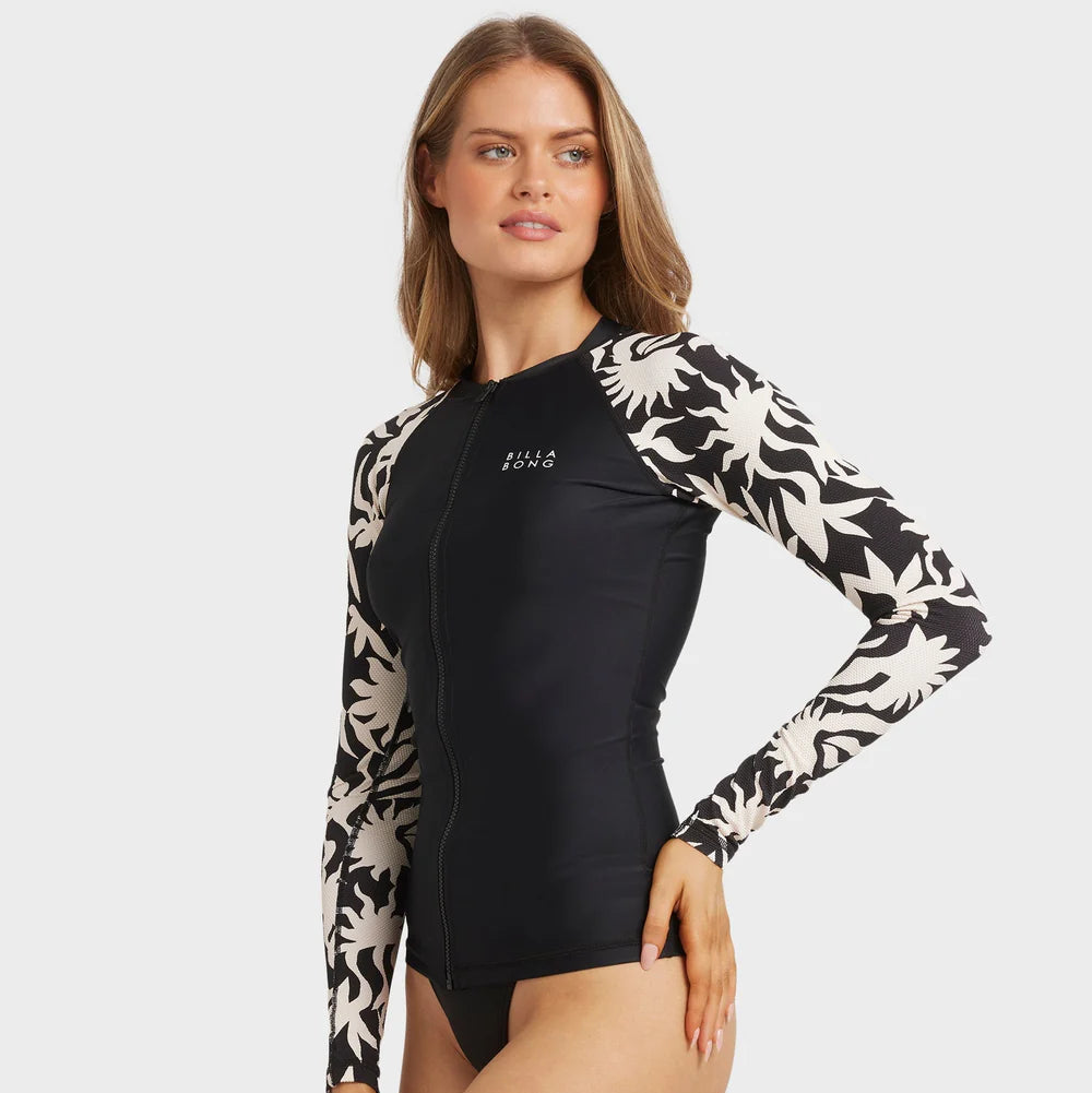 BY MY SIDE PIPA SUNSHIRT