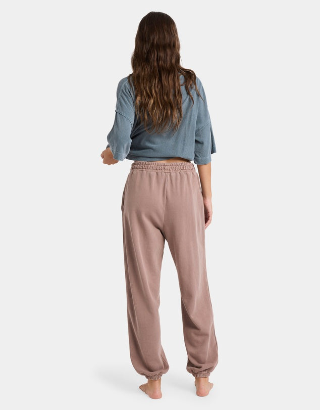 STEPPIN UP TRACKIE PANT