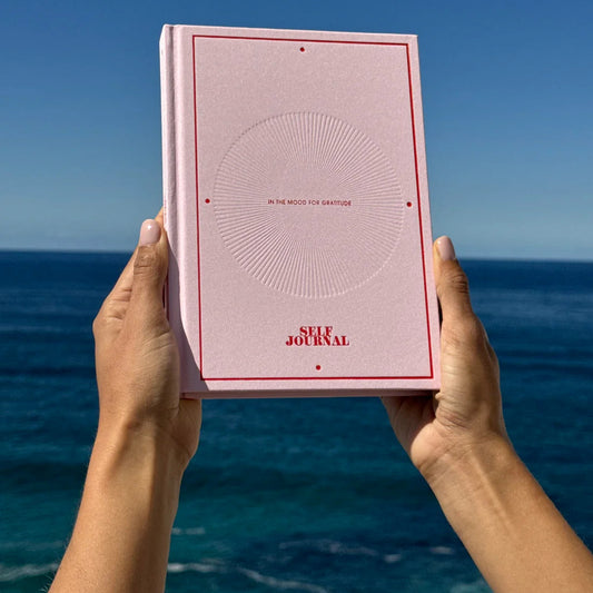 SELFDOM GRATITUDE JOURNAL