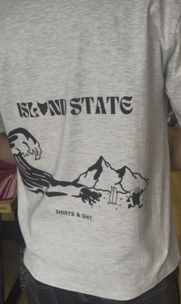 ISLAND STATE UNISEX TEE