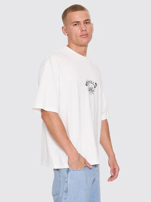 STAGGER OVERSIZED BOX CROP TEE