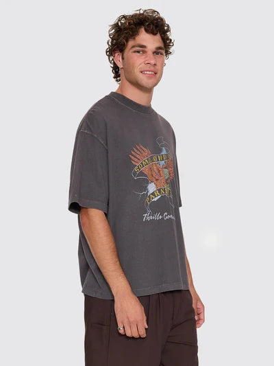 BANNER OF STRENGTH BOX CROP TEE