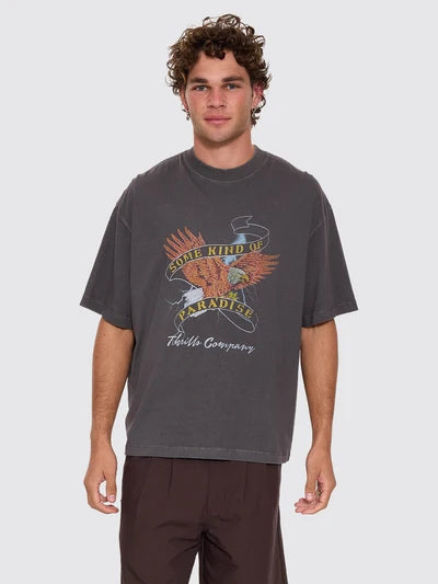 BANNER OF STRENGTH BOX CROP TEE