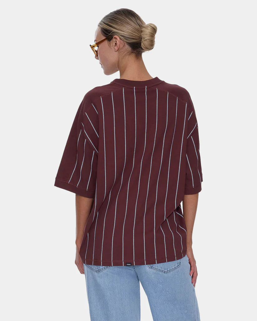 GAME DAY STRIPE V-NECK OVERSIZE TEE