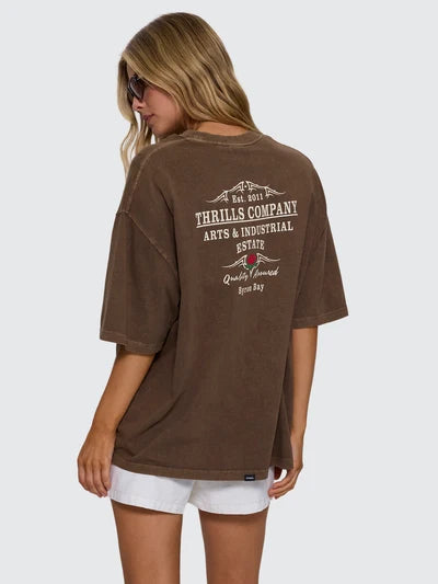 BANNER OF STRENGTH OVERSIZED TEE