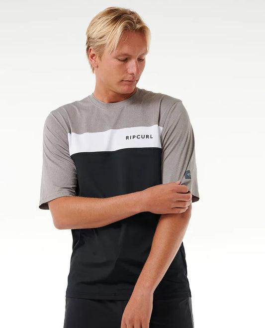 UNDERTOW PANEL TEE